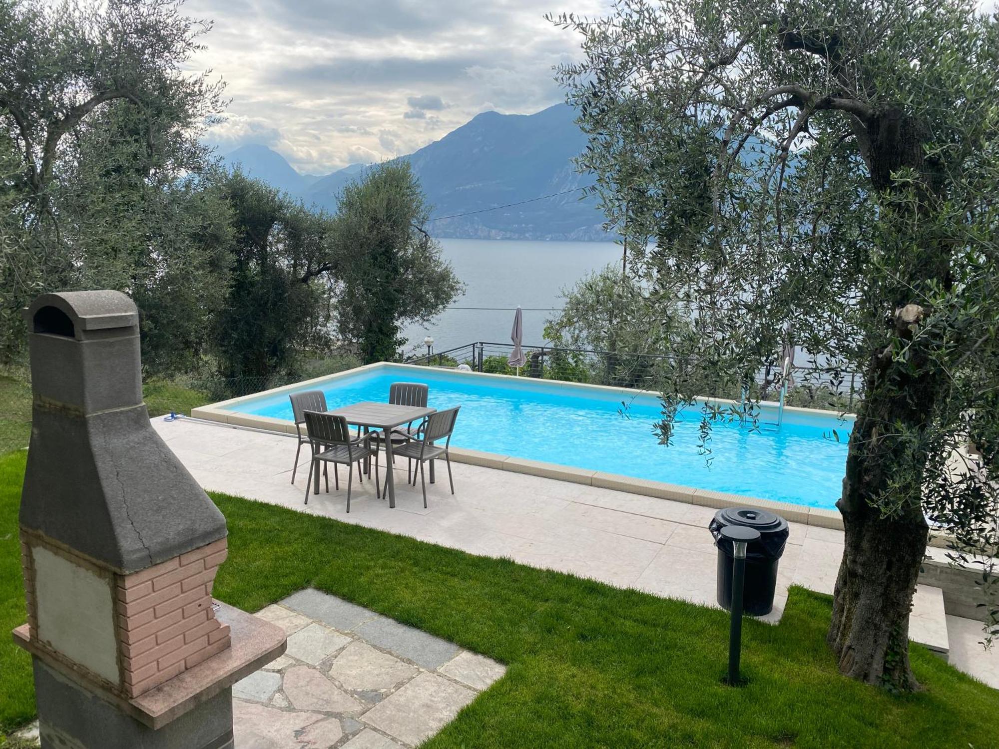 Casa Maya Brenzone sul Garda Exterior foto